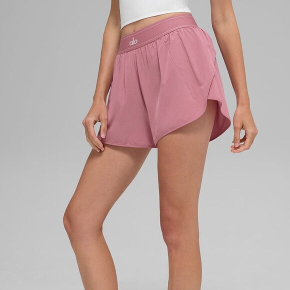 Alo Yoga Match Point Short Pink Wild Rose - Picture 2 of 4